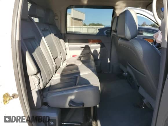 2007 Dodge 1500 SLT z VIN 3D7KR19DX7G751922, wystawiony jako Copart lot #76756934 z przebiegiem 145 115 mil mil oraz Szkoda całkowita • Salvage title. Historia ofert i sprzedaży dostępna na DreamBid. Obrazek 10.