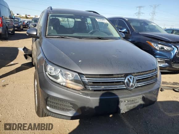2016 Volkswagen Tiguan SEL с VIN WVGBV7AX8GW522277, выставлен на аукционе Copart как лот 85494675 с пробегом 103 603 миль миль и Списание • Salvage title. История ставок и продаж доступна на DreamBid. Изображение 5.