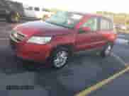 2011 Volkswagen Tiguan S с VIN WVGBV7AX8BW001617, выставлен на аукционе IAAI как лот 43566806 с пробегом 157 047 миль миль и . История ставок и продаж доступна на DreamBid. Изображение 2.
