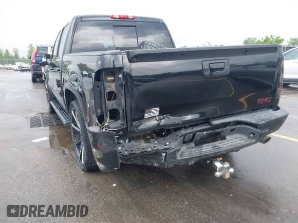 2013 GMC Sierra 1500 Denali with VIN 3GTP1XE28DG267855, listed as a IAAI auction lot 42116483 with 154,716 mi miles and . Bid and sale history available at DreamBid. Image 6.