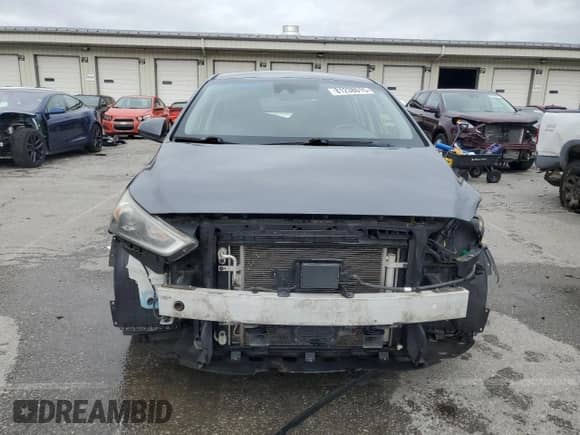 2017 Hyundai Ioniq Limited с VIN KMHC05LC5HU028814, выставлен на аукционе Copart как лот 81238015 с пробегом 149 751 миль миль и Списание • Salvage title. История ставок и продаж доступна на DreamBid. Изображение 5.