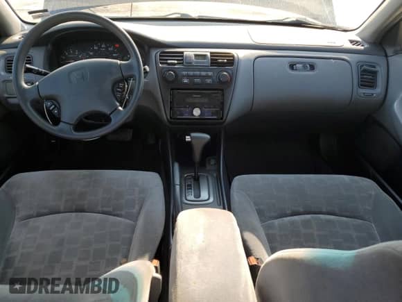 2002 Honda Accord EX with VIN JHMCG56672C031490, listed as a Copart auction lot 71418325 with 217,707 mi miles and Salvage title. Bid and sale history available at DreamBid. Image 8.