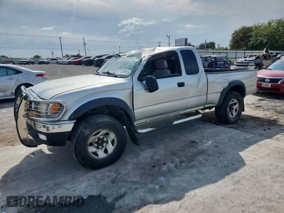 2003 Toyota Tacoma PreRunner with VIN 5TESN92N03Z164442, listed as a Copart auction lot 85711245 with 273,570 mi miles and Salvage title. Bid and sale history available at DreamBid. Image 1.