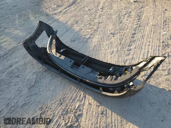 2024 Hyundai Kona SEL с VIN KM8HB3AB7RU121480, выставлен на аукционе Copart как лот 75920924 с пробегом 8 657 миль миль и Списание • Salvage title. История ставок и продаж доступна на DreamBid. Изображение 13.