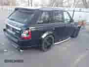 2013 Land Rover Range Rover Sport SC с VIN SALSH2E42DA795635, выставлен на аукционе IAAI как лот 41312989 с пробегом 144 698 миль миль и . История ставок и продаж доступна на DreamBid. Изображение 4.