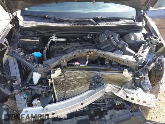 2018 Honda Pilot Elite with VIN 5FNYF6H07JB045755, listed as a IAAI auction lot 42211354 with 84,494 mi miles and . Bid and sale history available at DreamBid. Image 10.