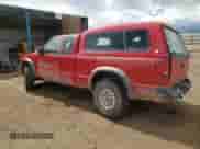 1997 Chevrolet S-10 LS ZR2 z VIN 1GCCT19W5V8204674, wystawiony jako Copart lot #48312405 z przebiegiem 233 961 mil mil oraz Szkoda całkowita • Salvage title. Historia ofert i sprzedaży dostępna na DreamBid. Obrazek 2.
