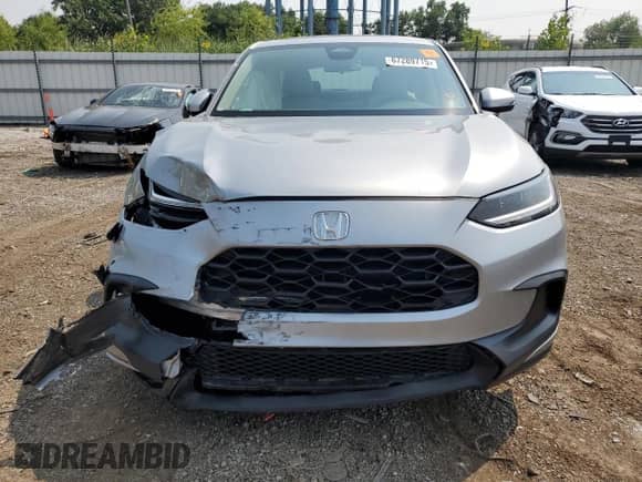 2025 Honda HR-V LX с VIN 3CZRZ2H33SM767715, выставлен на аукционе Copart как лот 67289715 с пробегом 2 600 миль миль и Списание • Salvage title. История ставок и продаж доступна на DreamBid. Изображение 5.