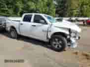 2016 Ram 1500 Tradesman z VIN 3C6RR6KT9GG363966, wystawiony jako Copart lot #84045365 z przebiegiem Nie podano mil oraz Szkoda całkowita • Salvage title. Historia ofert i sprzedaży dostępna na DreamBid. Obrazek 4.