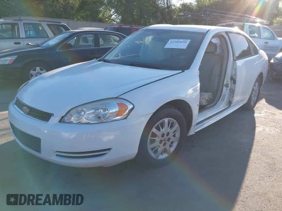 2009 Chevrolet Impala Police Police z VIN 2G1WS57M591277733, wystawiony jako IAAI lot #42384050 z przebiegiem 92 817 mil mil oraz . Historia ofert i sprzedaży dostępna na DreamBid. Obrazek 18.