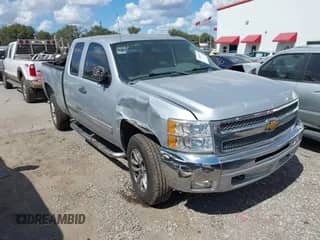 2012 Chevrolet Silverado 1500 LT z VIN 1GCRKSE71CZ232870, wystawiony jako IAAI lot #43291678 z przebiegiem 207 511 mil mil oraz . Historia ofert i sprzedaży dostępna na DreamBid. Obrazek 1.