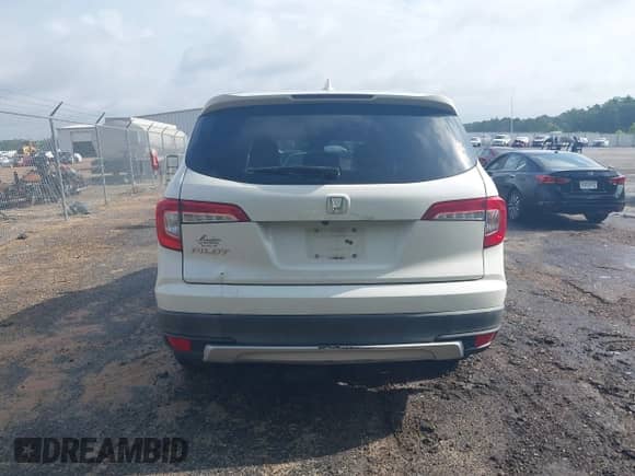 2019 Honda Pilot EX-L with VIN 5FNYF5H54KB001588, listed as a IAAI auction lot 42472595 with 150,254 mi miles and . Bid and sale history available at DreamBid. Image 17.