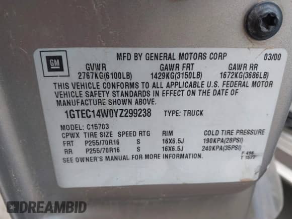2000 GMC Sierra 1500 SL с VIN 1GTEC14W0YZ299238, выставлен на аукционе IAAI как лот 42806106 с пробегом Не указан миль и . История ставок и продаж доступна на DreamBid. Изображение 9.