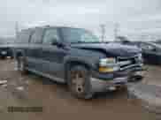 2004 Chevrolet Suburban LT z VIN 1GNEC16Z64J134060, wystawiony jako Copart lot #59817935 z przebiegiem 152 690 mil mil oraz Szkoda całkowita • Salvage title. Historia ofert i sprzedaży dostępna na DreamBid. Obrazek 4.