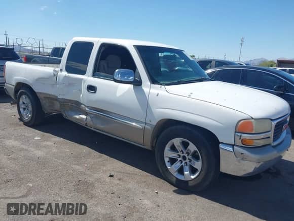 2000 GMC Sierra 1500 SLE z VIN 2GTEC19T9Y1372226, wystawiony jako IAAI lot #42571297 z przebiegiem 276 963 mil mil oraz . Historia ofert i sprzedaży dostępna na DreamBid. Obrazek 1.