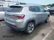2021 Jeep Compass Limited with VIN 3C4NJCCB0MT573569, listed as a IAAI auction lot 42301154 with 106,812 mi miles and . Bid and sale history available at DreamBid. Image 4.