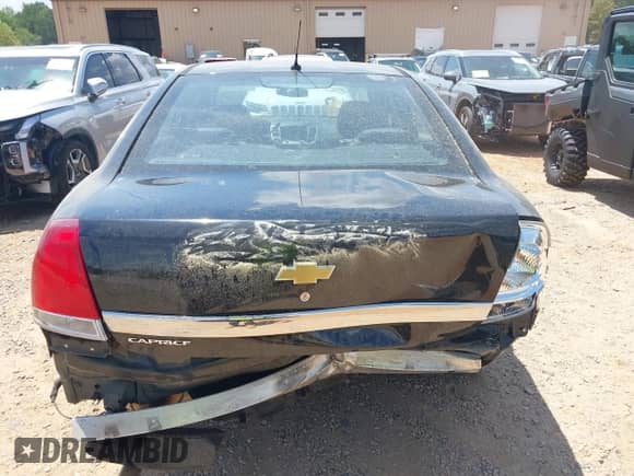 2014 Chevrolet Caprice Police Police with VIN 6G3NS5U23EL944876, listed as a IAAI auction lot 42872980 with 154,238 mi miles and . Bid and sale history available at DreamBid. Image 16.