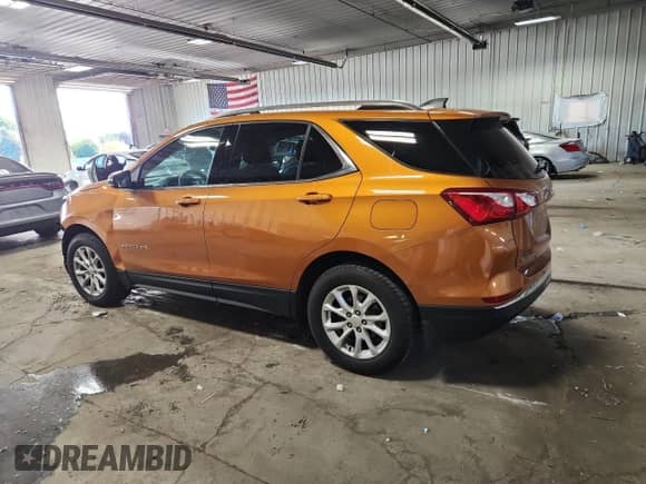 2018 Chevrolet Equinox LT z VIN 2GNAXSEV5J6127648, wystawiony jako Copart lot #87206715 z przebiegiem 106 625 mil mil oraz Nie do naprawy • Non repairable. Historia ofert i sprzedaży dostępna na DreamBid. Obrazek 2.