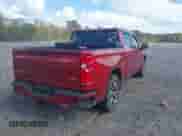 2022 Chevrolet Silverado 1500 RST z VIN 1GCUDEETXNZ561489, wystawiony jako IAAI lot #41959032 z przebiegiem 80 614 mil mil oraz . Historia ofert i sprzedaży dostępna na DreamBid. Obrazek 4.