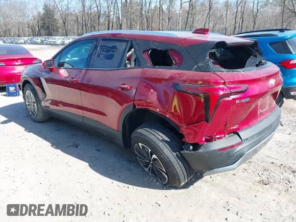 2024 Chevrolet Blazer EV eAWD LT с VIN 3GNKDBRJ8RS215935, выставлен на аукционе IAAI как лот 41787200 с пробегом 5 037 миль миль и . История ставок и продаж доступна на DreamBid. Изображение 3.