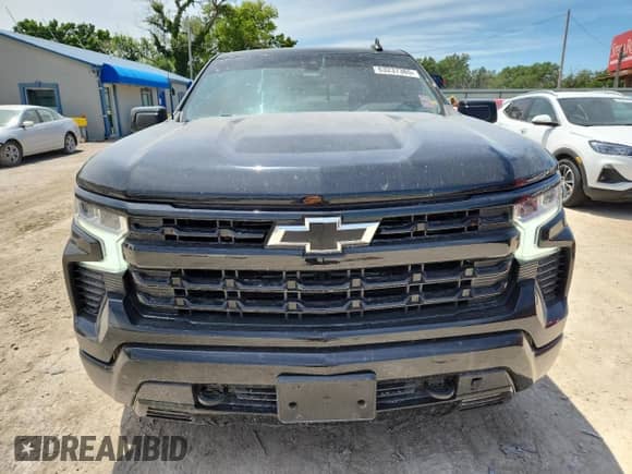 2022 Chevrolet Silverado 1500 RST with VIN 3GCUDEET4NG664021, listed as a Copart auction lot 63237365 with 52,302 mi miles and Salvage title. Bid and sale history available at DreamBid. Image 5.