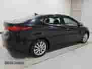 2015 Hyundai Elantra SE z VIN 5NPDH4AE7FH572349, wystawiony jako Copart lot #82157735 z przebiegiem 144 256 mil mil oraz Czysty tytuł • Clean title. Historia ofert i sprzedaży dostępna na DreamBid. Obrazek 3.