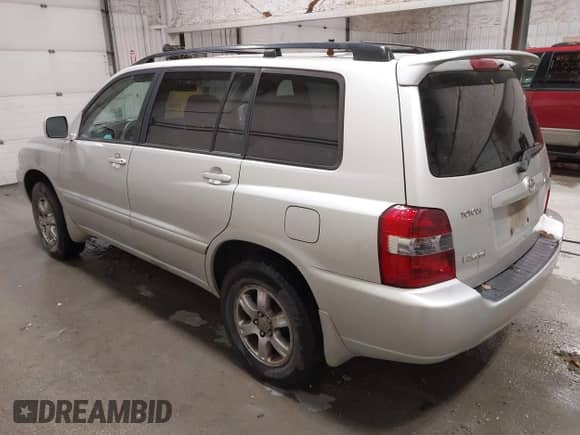2004 Toyota Highlander with VIN JTEEP21A340022273, listed as a IAAI auction lot 43449616 with 267,867 mi miles and . Bid and sale history available at DreamBid. Image 3.
