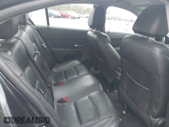 2014 Chevrolet Cruze 2LT с VIN 1G1PE5SB1E7182374, выставлен на аукционе IAAI как лот 43541656 с пробегом 108 241 миль миль и . История ставок и продаж доступна на DreamBid. Изображение 8.