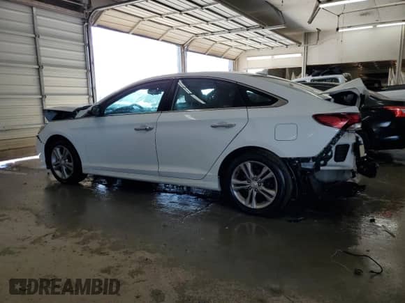 2018 Hyundai Sonata SEL с VIN 5NPE34AF7JH669216, выставлен на аукционе Copart как лот 84052455 с пробегом 113 642 миль миль и Списание • Salvage title. История ставок и продаж доступна на DreamBid. Изображение 2.
