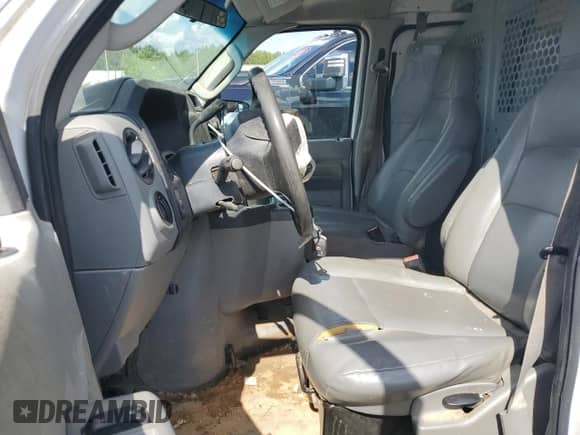 2014 Ford Econoline Cargo Commercial with VIN 1FTNE2EWXEDA07635, listed as a Copart auction lot 61407115 with 205,068 mi miles and Salvage title. Bid and sale history available at DreamBid. Image 7.