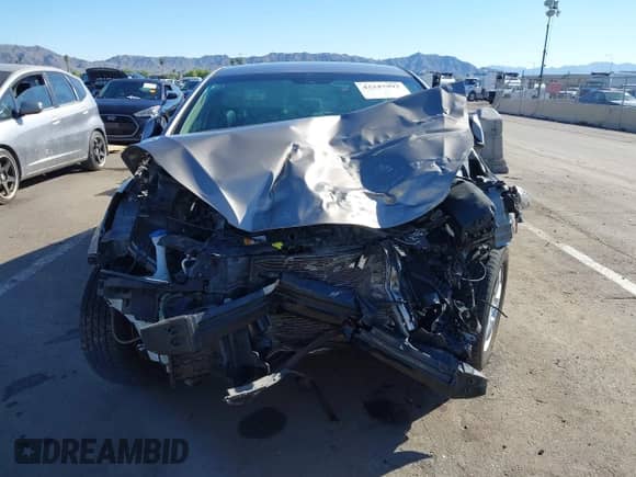 2015 Hyundai Elantra SE z VIN 5NPDH4AE2FH606617, wystawiony jako IAAI lot #43347992 z przebiegiem 110 281 mil mil oraz . Historia ofert i sprzedaży dostępna na DreamBid. Obrazek 6.