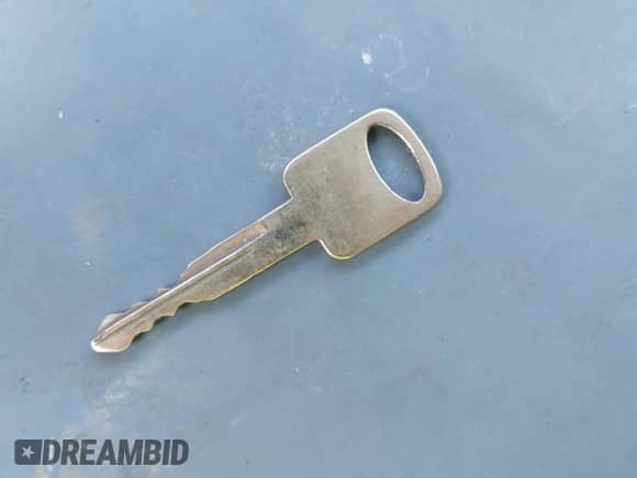 2011 Ford Econoline Cargo Commercial z VIN 1FTNE2EL1BDA91913, wystawiony jako IAAI lot #42113703 z przebiegiem 158 619 mil mil oraz . Historia ofert i sprzedaży dostępna na DreamBid. Obrazek 11.