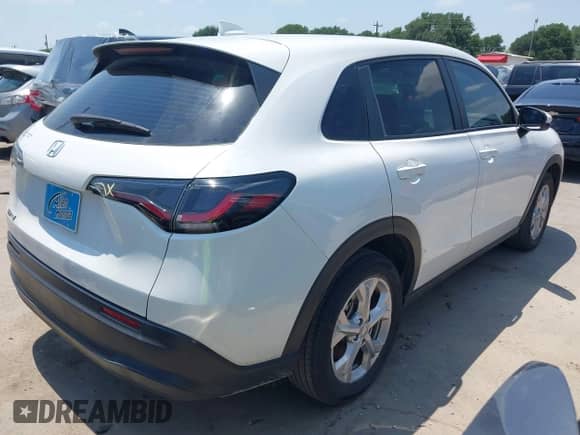 2023 Honda HR-V LX с VIN 3CZRZ1H3XPM743705, выставлен на аукционе IAAI как лот 42331612 с пробегом 24 452 миль миль и . История ставок и продаж доступна на DreamBid. Изображение 4.