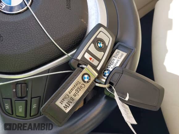 2020 BMW 4 Series 430i with VIN WBA4Z1C03L5R39849, listed as a IAAI auction lot 43349294 with 7,716 mi miles and . Bid and sale history available at DreamBid. Image 11.