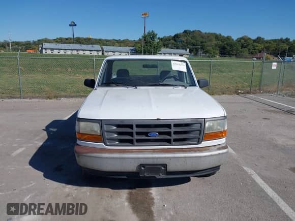 1995 Ford F-150 с VIN 1FPDF15Y8SLA31289, выставлен на аукционе IAAI как лот 43411279 с пробегом 213 242 миль миль и . История ставок и продаж доступна на DreamBid. Изображение 20.