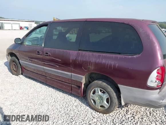 1999 Dodge Caravan SE z VIN 1B4GP44G7XB599127, wystawiony jako IAAI lot #43212548 z przebiegiem Nie podano mil oraz . Historia ofert i sprzedaży dostępna na DreamBid. Obrazek 3.