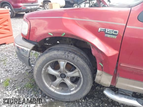 2002 Ford F-150 XLT с VIN 1FTRW07L12KE10884, выставлен на аукционе IAAI как лот 42659057 с пробегом Не указан миль и . История ставок и продаж доступна на DreamBid. Изображение 6.