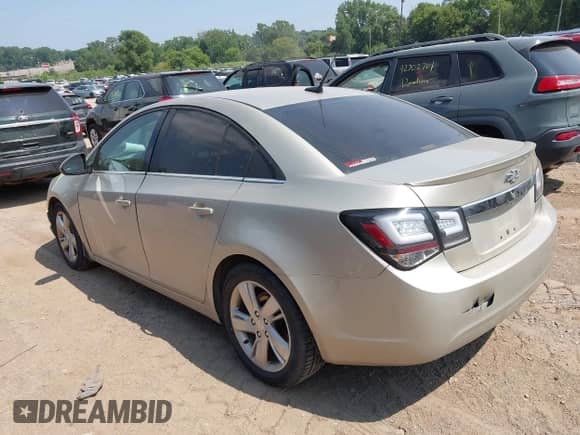 2014 Chevrolet Cruze Diesel with VIN 1G1P75SZXE7307928, listed as a IAAI auction lot 42739646 with 200,098 mi miles and . Bid and sale history available at DreamBid. Image 3.