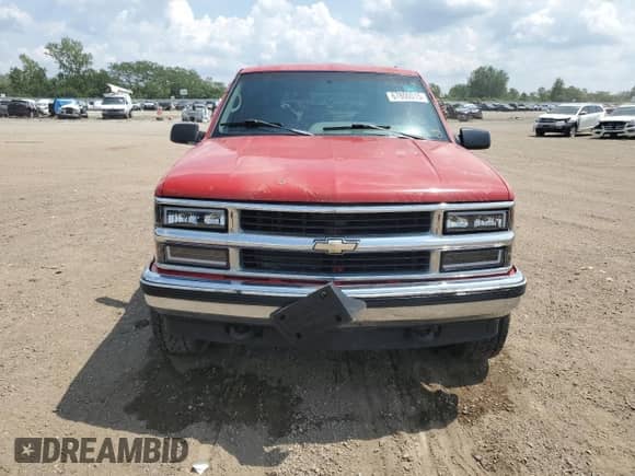1995 Chevrolet Suburban with VIN 1GNFK16K5SJ331776, listed as a Copart auction lot 67800015 with 175,575 mi miles and Salvage title. Bid and sale history available at DreamBid. Image 5.
