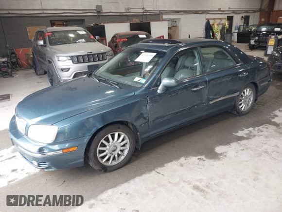 2005 Hyundai XG с VIN KMHFU45E35A414283, выставлен на аукционе IAAI как лот 42211359 с пробегом 101 869 миль миль и . История ставок и продаж доступна на DreamBid. Изображение 2.