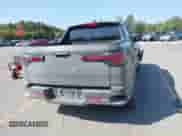 2023 Hyundai Santa Cruz SEL с VIN 5NTJBDAE4PH074889, выставлен на аукционе IAAI как лот 43229978 с пробегом 38 989 миль миль и . История ставок и продаж доступна на DreamBid. Изображение 17.