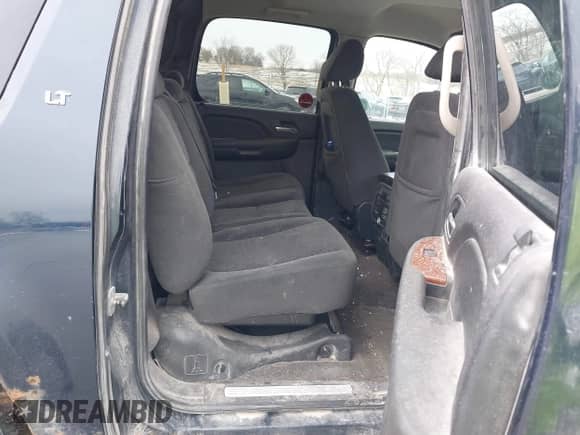 2007 Chevrolet Avalanche 3LT с VIN 3GNFK12317G118640, выставлен на аукционе IAAI как лот 41735210 с пробегом Не указан миль и . История ставок и продаж доступна на DreamBid. Изображение 8.