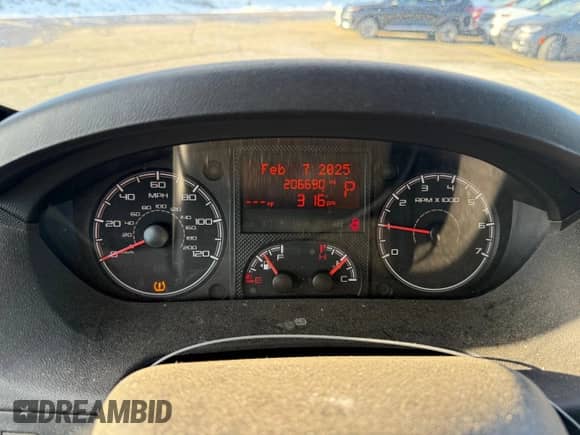 2017 Ram ProMaster Cargo with VIN 3C6TRVDG0HE506963, listed as a Copart auction lot 45063455 with 206,690 mi miles and Clean title. Bid and sale history available at DreamBid. Image 8.