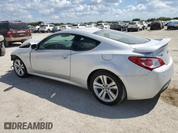2011 Hyundai Genesis Coupe Track с VIN KMHHU6KH6BU048560, выставлен на аукционе Copart как лот 72962744 с пробегом 121 071 миль миль и Списание • Salvage title. История ставок и продаж доступна на DreamBid. Изображение 2.