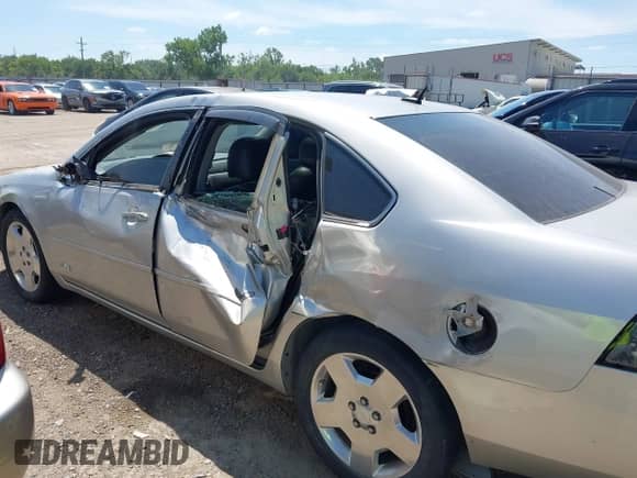 2006 Chevrolet Impala SS с VIN 2G1WD58C469147715, выставлен на аукционе IAAI как лот 42824242 с пробегом 162 971 миль миль и . История ставок и продаж доступна на DreamBid. Изображение 6.