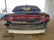 2016 Dodge Charger SXT z VIN 2C3CDXHG2GH318014, wystawiony jako Copart lot #84261925 z przebiegiem 99 999 mil mil oraz Czysty tytuł • Clean title. Historia ofert i sprzedaży dostępna na DreamBid. Obrazek 6.