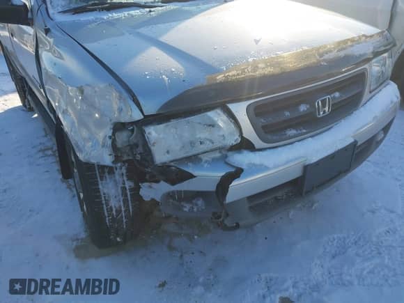 2000 Honda Passport LX z VIN 4S6DM58W7Y4404688, wystawiony jako IAAI lot #41333799 z przebiegiem 139 185 mil mil oraz . Historia ofert i sprzedaży dostępna na DreamBid. Obrazek 6.