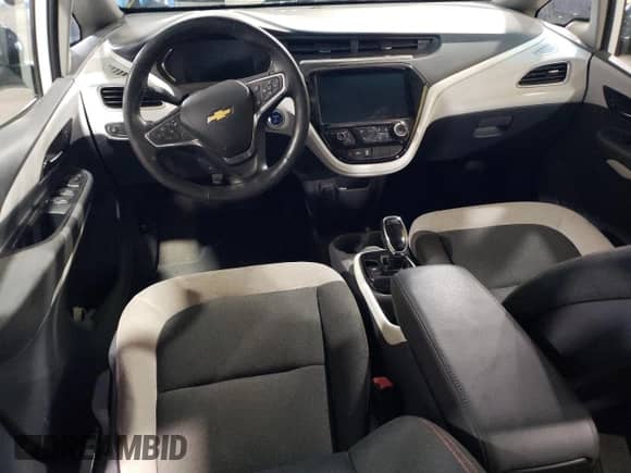 2017 Chevrolet Bolt EV LT z VIN 1G1FW6S03H4148746, wystawiony jako Copart lot #66823353 z przebiegiem Nie podano mil oraz . Historia ofert i sprzedaży dostępna na DreamBid. Obrazek 8.