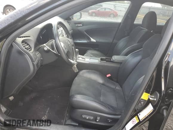 2012 Lexus IS 250 с VIN JTHBF5C25C5169258, выставлен на аукционе Copart как лот 70738805 с пробегом 84 615 миль миль и Списание • Salvage title. История ставок и продаж доступна на DreamBid. Изображение 7.