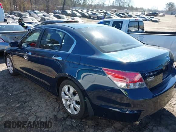 2010 Honda Accord EX с VIN 5KBCP3F77AB018255, выставлен на аукционе IAAI как лот 41653419 с пробегом 183 521 миль миль и . История ставок и продаж доступна на DreamBid. Изображение 3.
